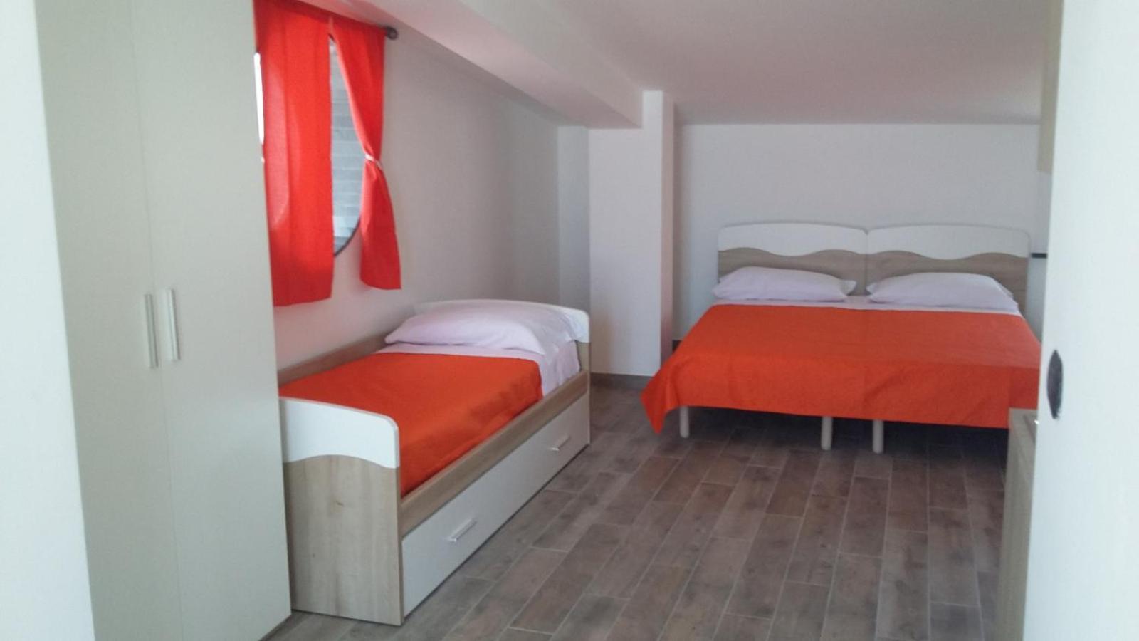 Casa Vacanza Miramare Portopalo Di Capo Passero Екстериор снимка