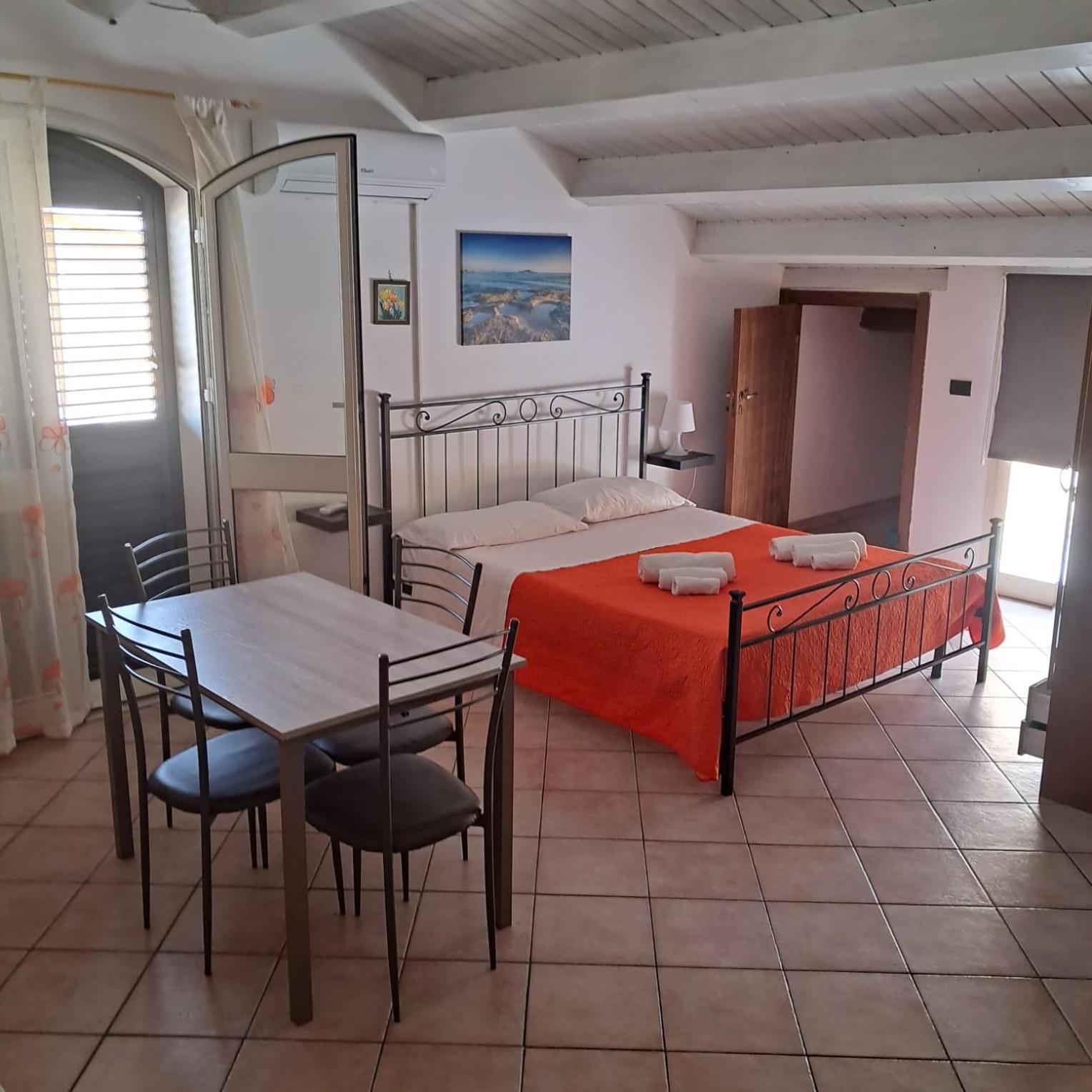 Casa Vacanza Miramare Portopalo Di Capo Passero Екстериор снимка